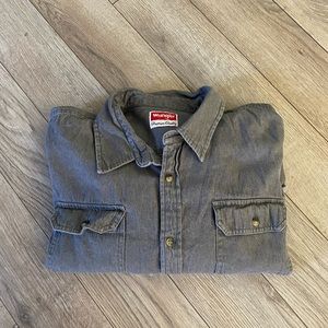 Wrangler Premium Quality Button Down Shirt